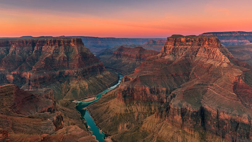 Sunrise Confluence Point, Grand Canyon N.P, Arizona by Henk Meijer Photography