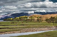 Verschneite Berge von Ben Nevis in Schottland