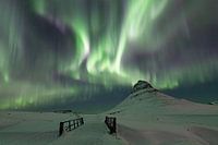 Noorderlicht boven Kirkjufell Mountain