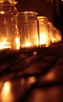 kaarslicht bij nacht
