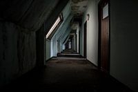 Decaying corridor