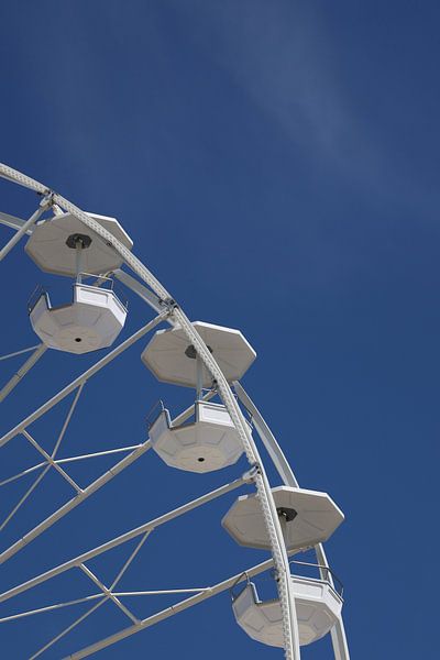 Ferris wheel by Silvia Nannings