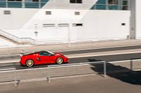 Ils me voient rouler - voiture rouge