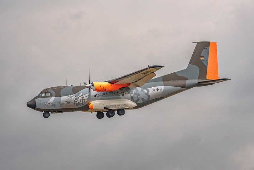 C-160 Transall der Luftwaffe auf Abschiedstournee. von Jaap van den Berg