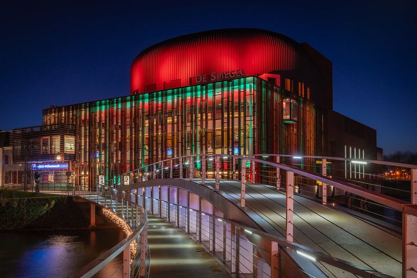 Theater de Spiegel by Bart Hendrix