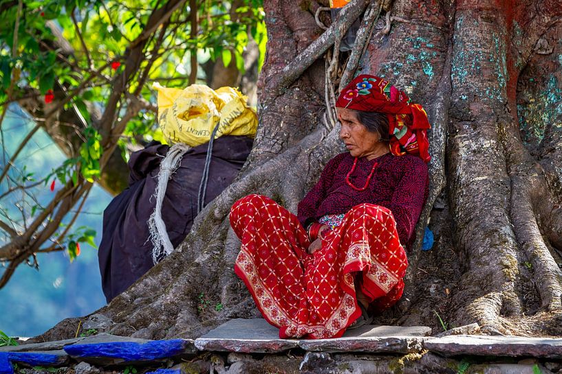 Alte Bäuerin in Nepal von Roland Brack