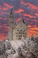Kasteel Neuschwanstein met zonsondergang