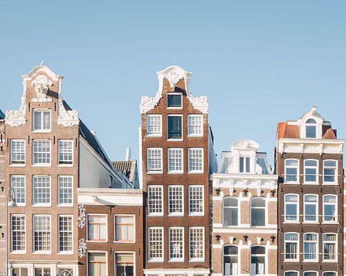 Maisons de canal sur le Singel à Amsterdam sur Thea.Photo