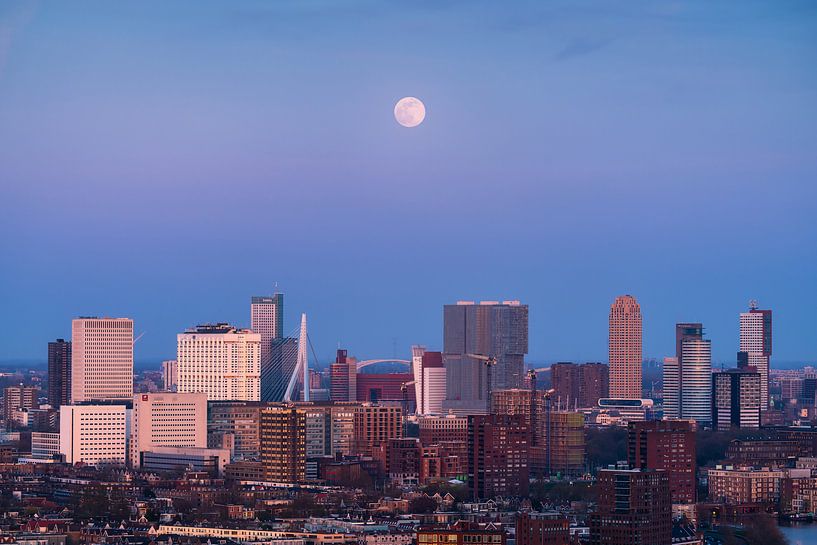 SuperMoon Rotterdam Skyline by Vincent Fennis