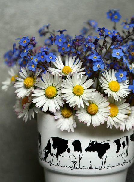 Still life with cows by Corinne Welp