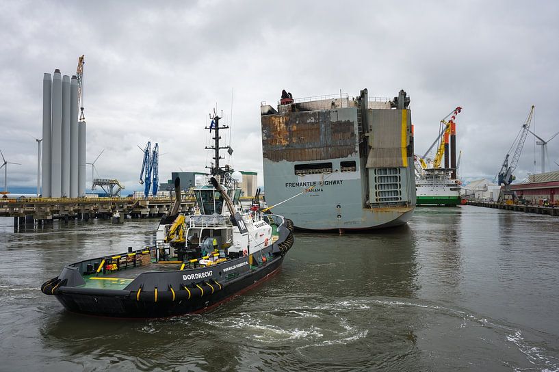 Und Avant 25 mit Fremantle Highway von Jan Georg Meijer