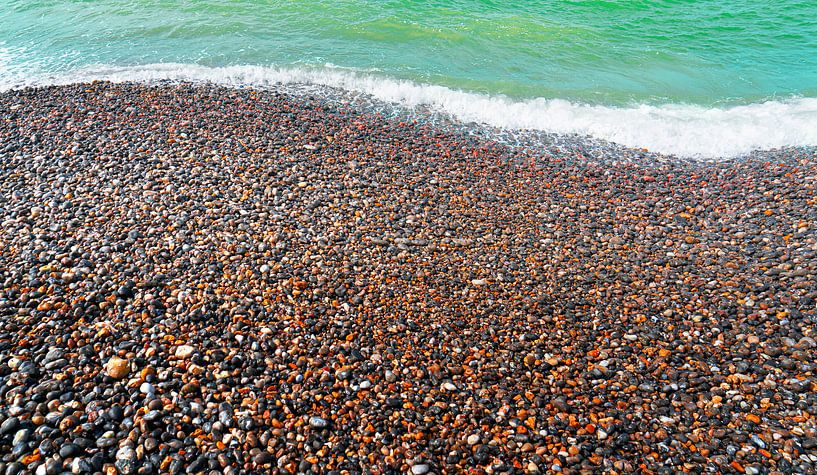 0532 Plage de galets par Adrien Hendrickx