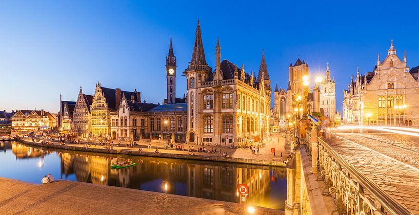 Vieille ville de Gand en Belgique le soir par Werner Dieterich