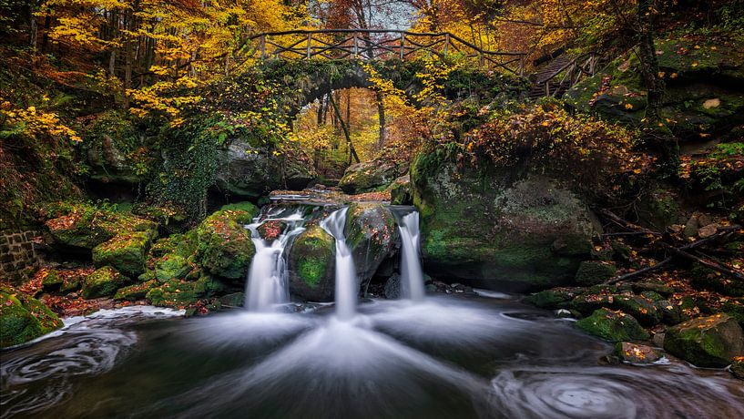 Herbst im Mullerthal - Schiessentümpel von Dieter Meyrl