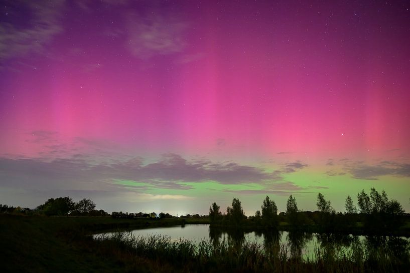 Noorderlicht boven de Overijsselse Vecht van Sjoerd van der Wal Fotografie