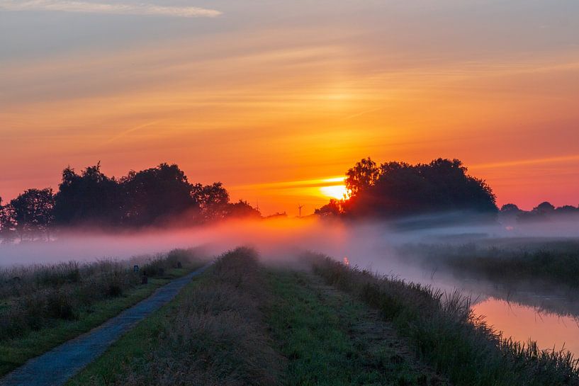 Summer sunrise along the canal by Daphne Kleine