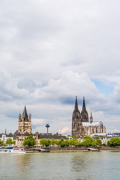 Cologne Cathedral by Günter Albers