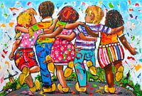 De joyeux enfants néerlandais dansent le sabot