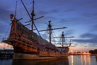 Die Batavia im Dunkeln