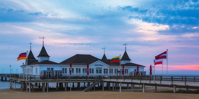 Seebrücke Ahlbeck à l'heure bleue par Daniela Beyer