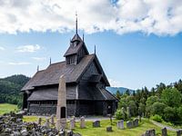 L'église à douves (stavkirke) d'Eidsborg, en Norvège.