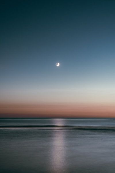 Ruhige Mondnacht am Meer von Dave Adriaanse - Photography