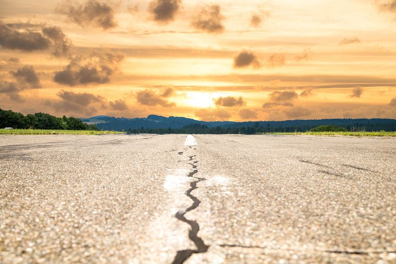 Ready to take off by Danny Tchi Photography