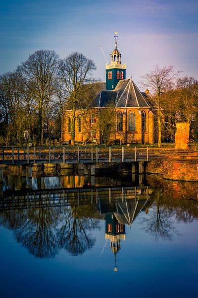 Gespiegelde slotkapel by peterheinspictures