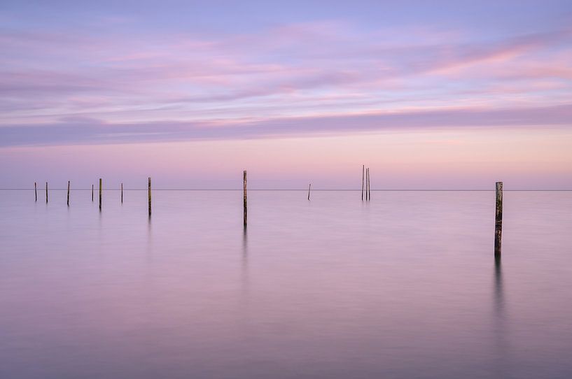 Atmosphärischer Sonnenaufgang am Markermeer von Sander Grefte