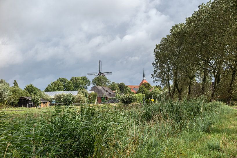 Dorf in Ostfriesland by Rolf Pötsch