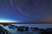 Star streaks over the North Sea