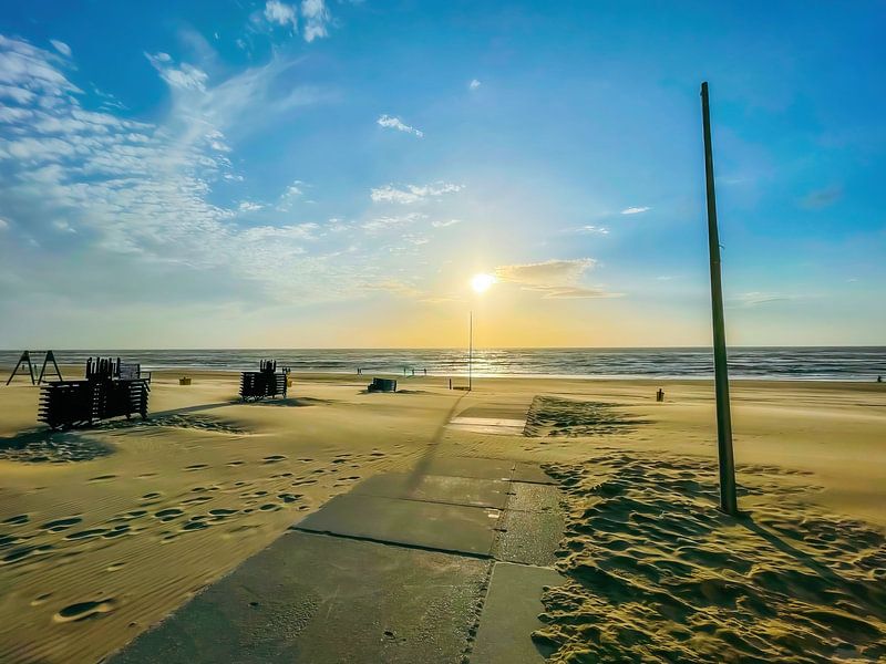 Beach Holland by Michael Ruland