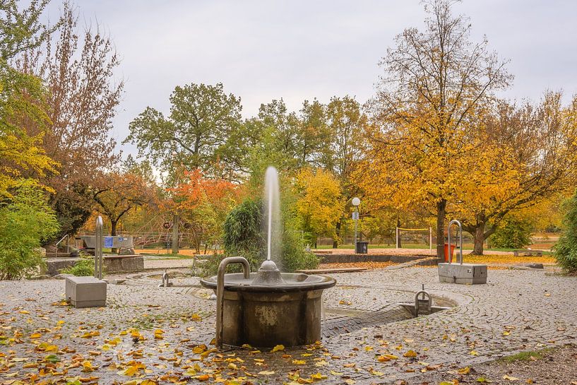 BADEN-WÜRTTEMBERG : ULM - FRIEDRICHSAU - WATER PLAYGROUND by Photoart-Naegele