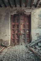 Sites abandonnés : Porte d'usine espagnole.