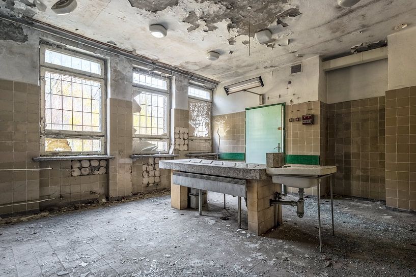 pathologie abandonnée en Pologne par Gentleman of Decay