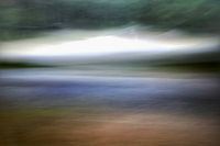 Paysage avec lumière à l'horizon