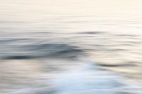 Des vagues silencieuses