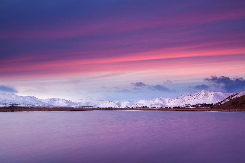 Maori lake New Zealand by Jurgen Siero