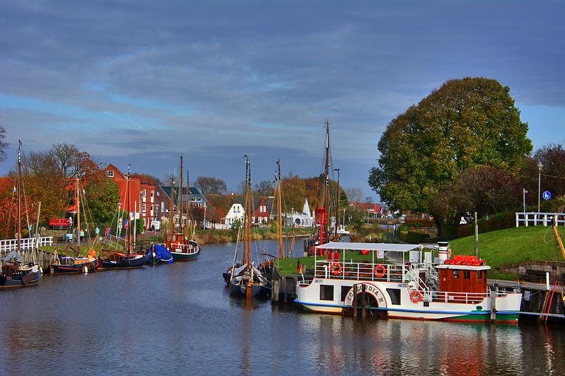 Port Carolinensiel by Edgar Schermaul