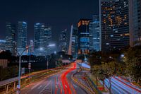 Singapur Nachtfotografie lange Verschlusszeit automatische Linien.