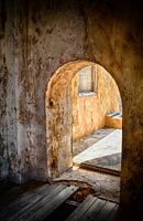 Old and dilapidated glimpse into the tropic