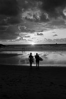 After a surf day in black and white