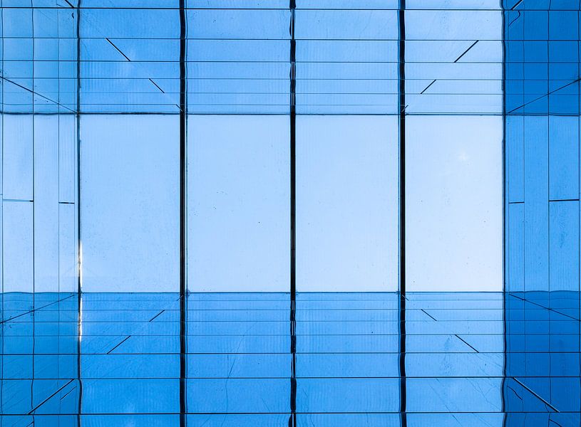 Blue Building Series von VIDEOMUNDUM