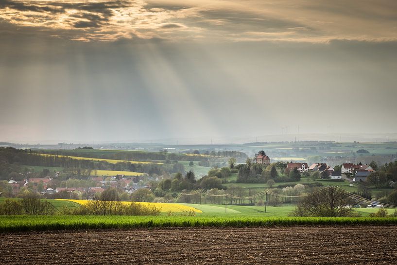 Sonnenstrahlen auf Kapelle Schönberg von Jürgen Schmittdiel Photography