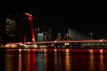 Willemsbrug Rotterdam In the evening