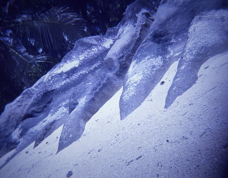 Seychellen Strand 01 von Karel Ham