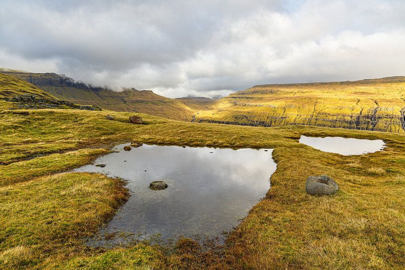 Landschaft auf der Färöer Insel Streymoy von Rico Ködder