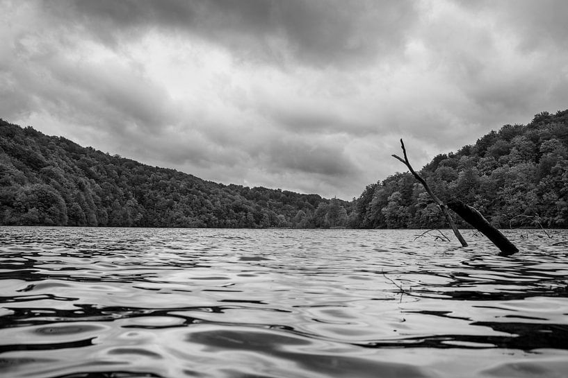 Net voor de regen in het Plittwitz Meren Nationale Park van Fartifos