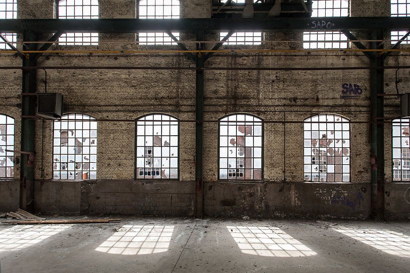 Warehouse by Dick Carlier