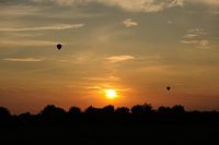Zonsondergang met Luchtballonnen